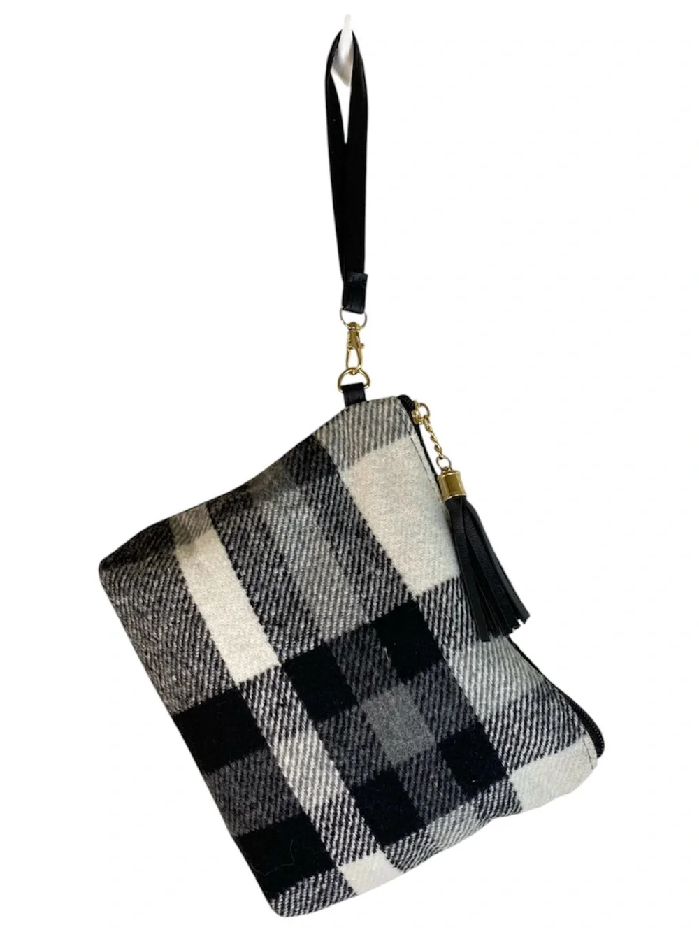 LIB NEW YORK B&W Buffalo Plaid Wristlet Clutch
